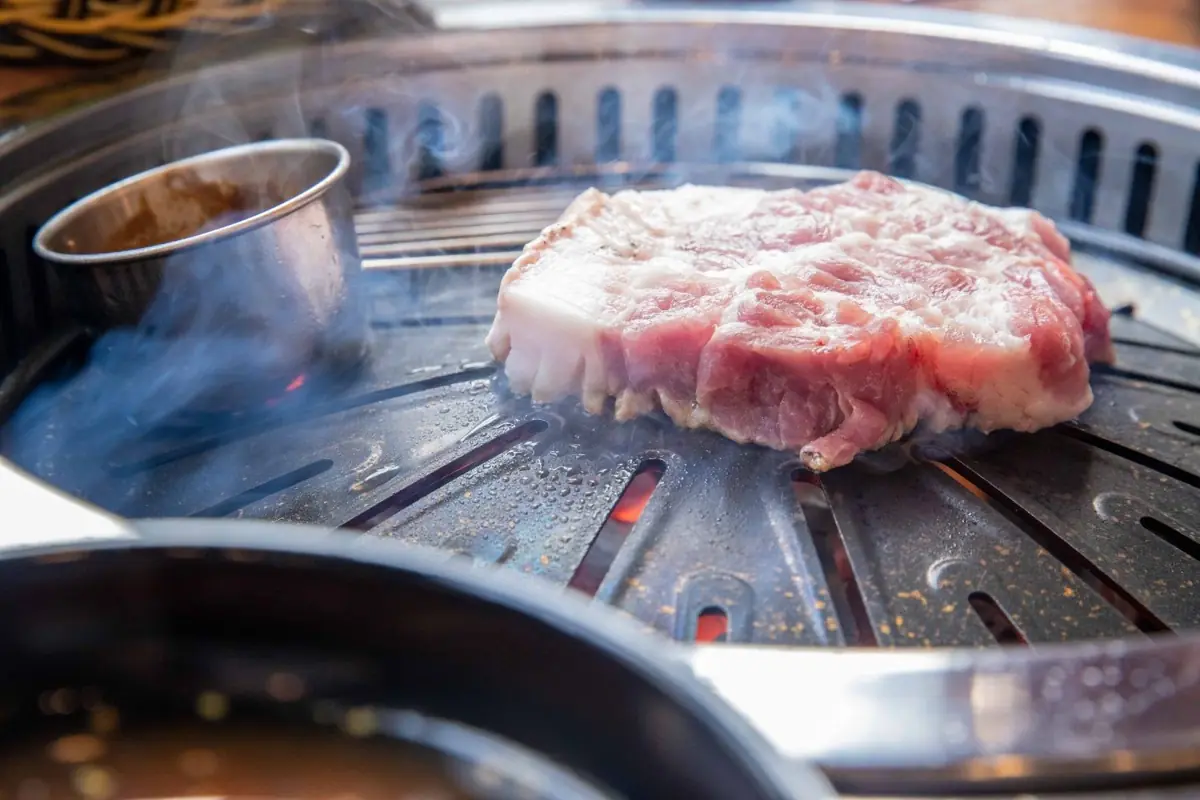 제주육대표 음식과 매장 사진 6